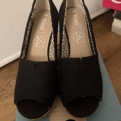 Black Toms Wedges