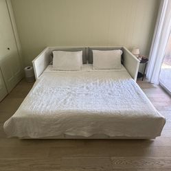 IKEA HEMNES Daybed (White) & Mattresses