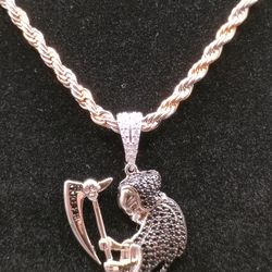 Rope chain with grim reaper