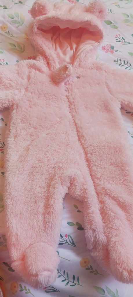 Newborn Girl Clothes