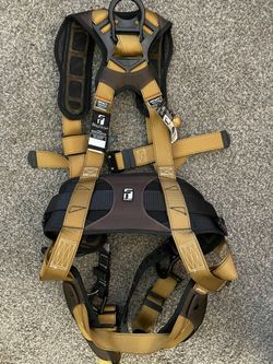FALLTECH SAFETY BODY HARNESS NEW MEDIUM 