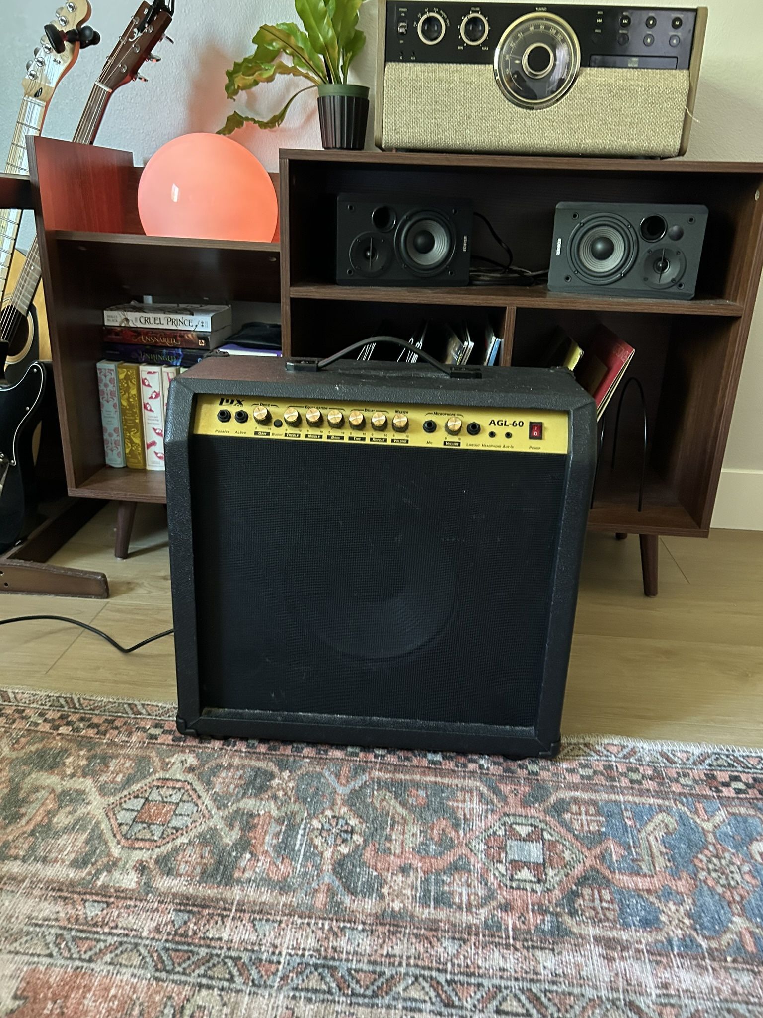 Guitar Amplifier