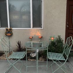 Bistro Table And Chairs Set Of 3 Color: Patina Green 