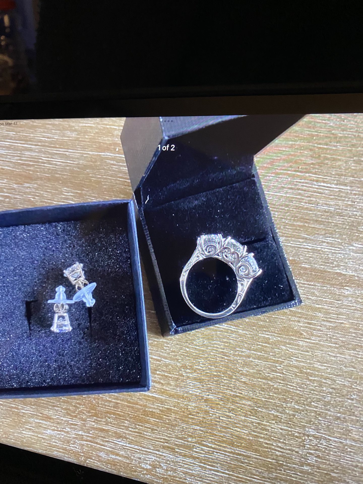 6-carats And 4 Carats White Gold