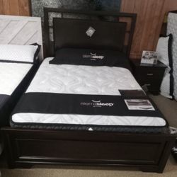 Stunning Nice Three Piece Bed!