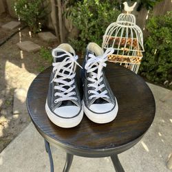 Size 2 Converse