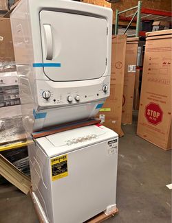 Top and Bottom Washer and Dryer