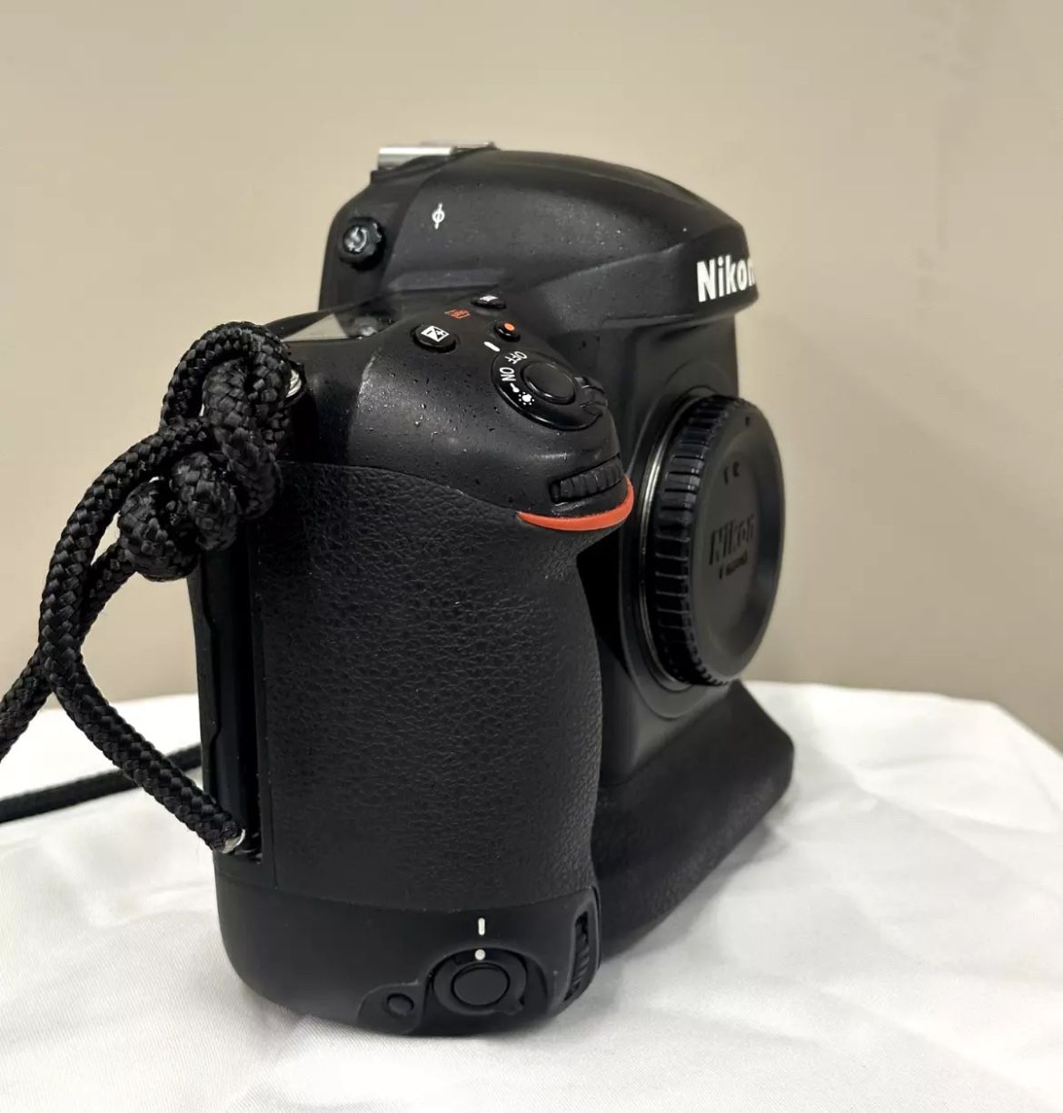 Nikon D4 16.2 MP Digital SLR Camera - Black (Body Only)