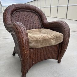 Large Wicker Chair With Cushion