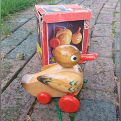 Vintage 60s Siso wooden duck pull toy - made in West Germany bird & original box