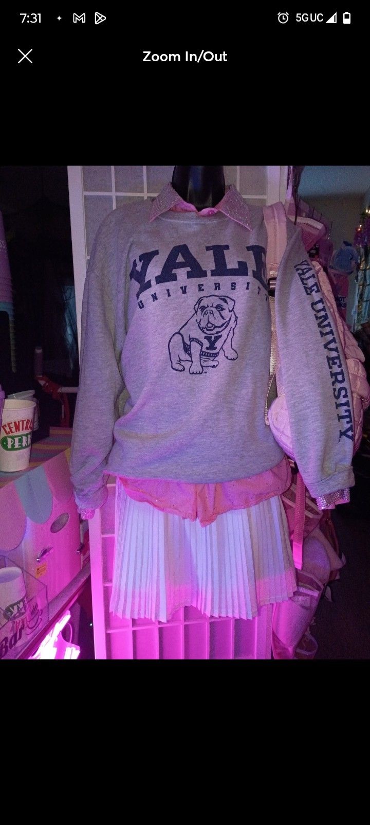 YALE PUG SWEATSHIRT THROW SWEATER