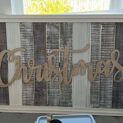 Kirkland’s Christmas sign