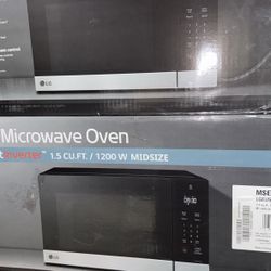 LG NeoChef 1.5 cu. ft. 1100-Watt Countertop Microwave in Stainless Steel with Smart Inverter