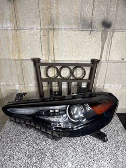 Alfa Romeo Giulia 2017-2018-2019-2020-2021-2022 Left Driver Side Headlight