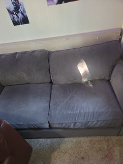 Hide a bed couch