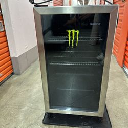 Mini Fridge 