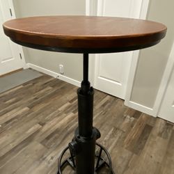 Rustic High Round Table 