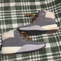 SOREL Out N About III 8.5 Wmns Boots