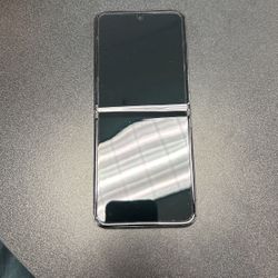 Samsung Z Flip 4