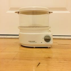 Black&Decker Flavor Scenter Handy Steamer. For people who want to eat healthy food. Very efficient appliance. Like new condition. Used just once.