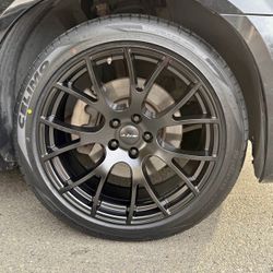 20" Staggered Hellcat Wheels & Tires Package Deal, FINANCING AVAILABLE $50 DOWN PAYMENT ONLY