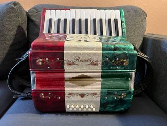 Rossetti piano accordion (bass keys not working)