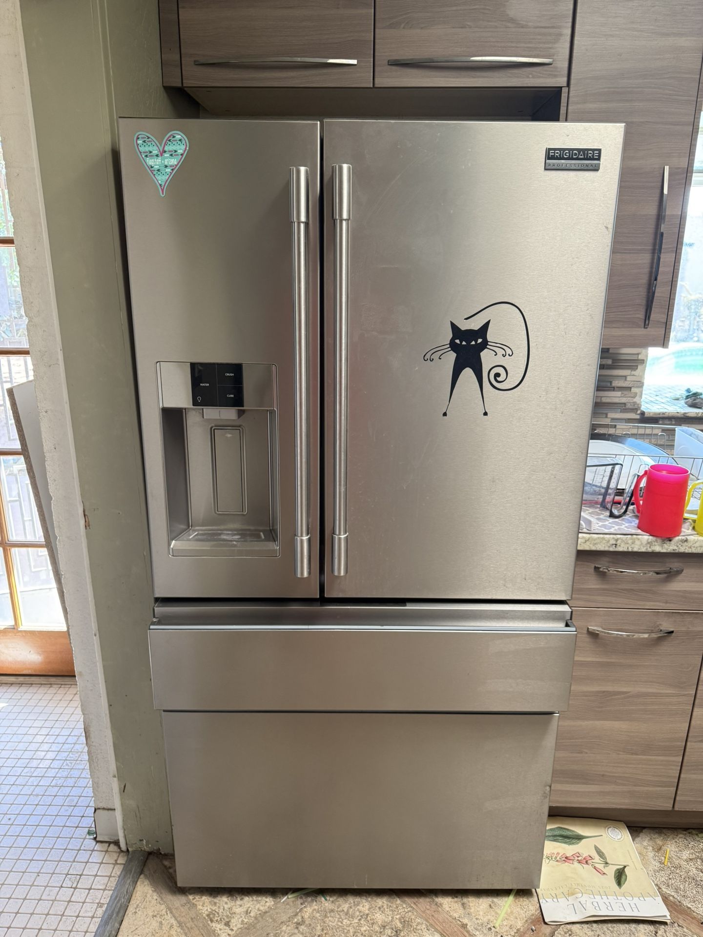 Refrigerator