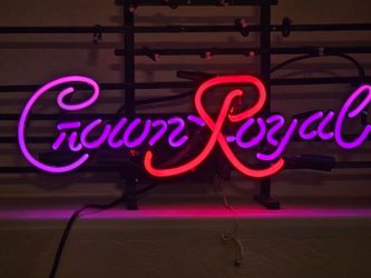 CROWN ROYAL NEON BEER SIGN Rare Color Combo