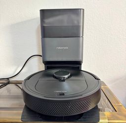 Roborock Q5+ Self-Emptying Robot Vacuum with Dock & Extra Dust Bags | HAS LIDAR!  | $700 MSRP