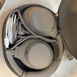 Silver Sony WH-1000XM4 Wireless headphones