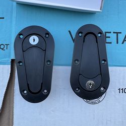 Hood latch with key lock for any car or truck aftermarket ( Open Box )