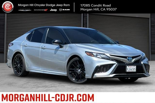 2024 Toyota Camry Hybrid
