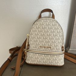 MICHAEL KORS Backpack 