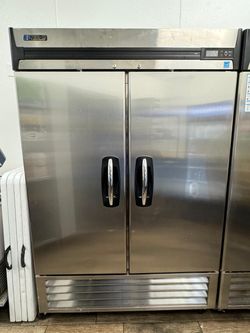 Master Bilt Fusion Séries Comercial Freezer