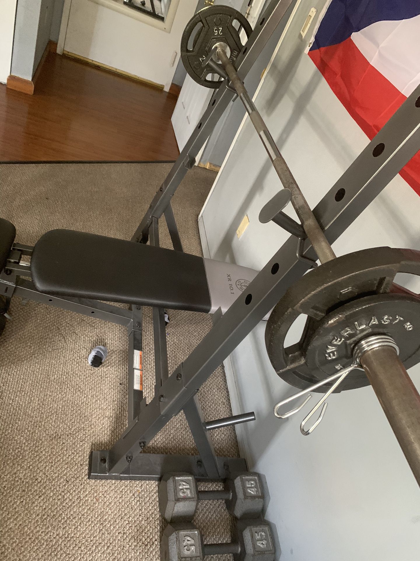 Bench press with weights and Bar