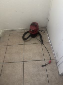 Aspiradora Seminueva En 25 Dolares