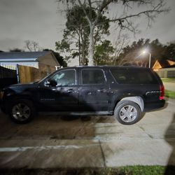2013 Chevrolet Suburban · LS Sport Utility 4D