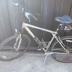 Nomad GT E9 Sports Bicycle 