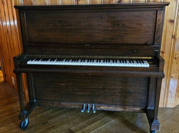 Free Upright Piano