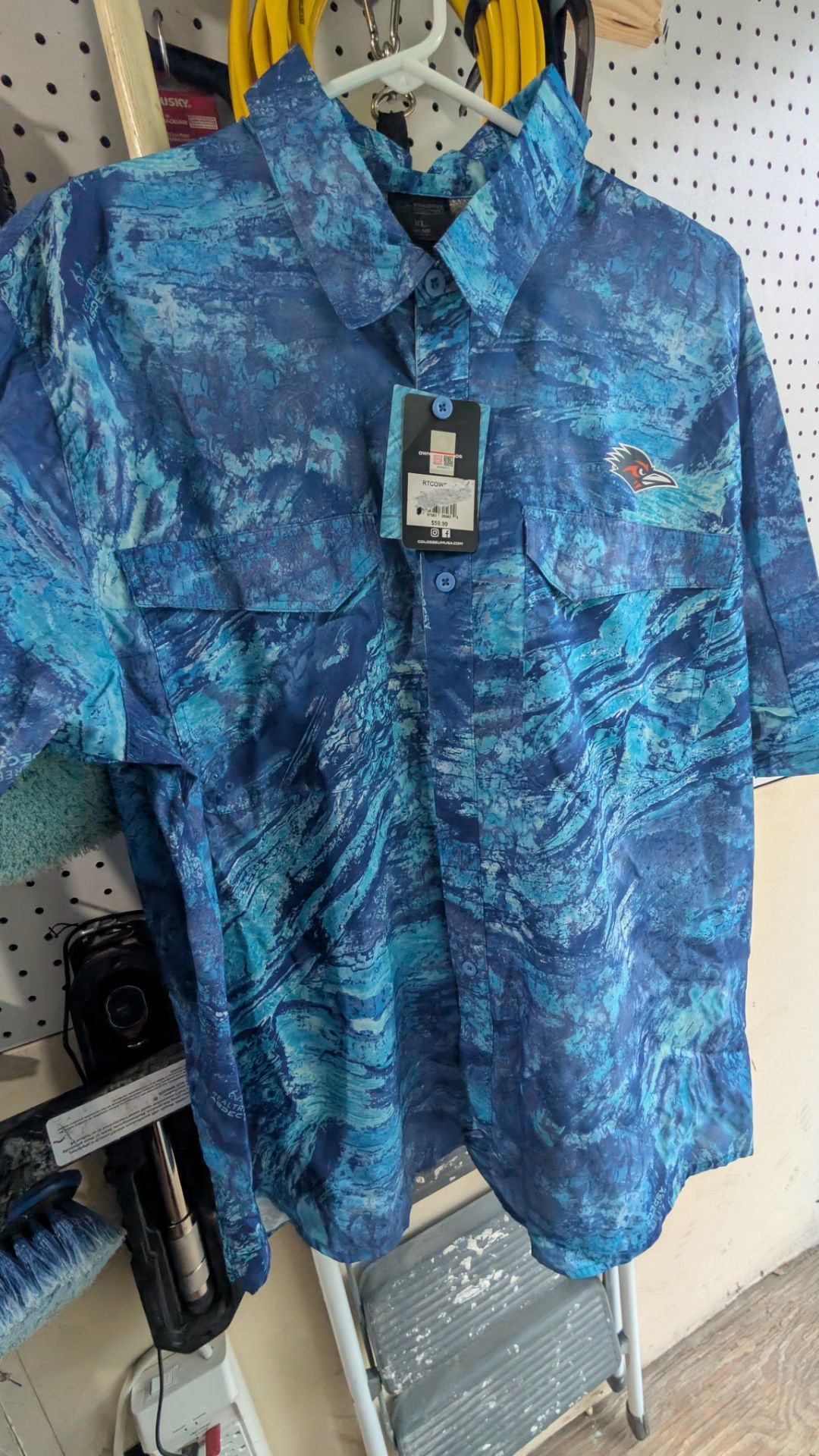 UTSA Real Tree fishing shirt XL