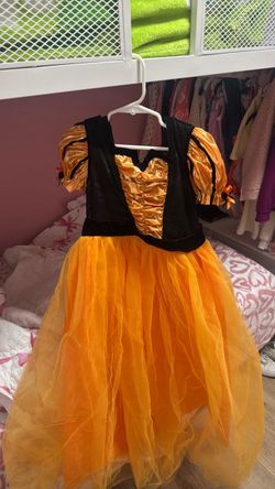 Girls witch costume