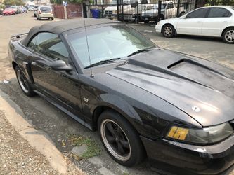 2002 Ford Mustang