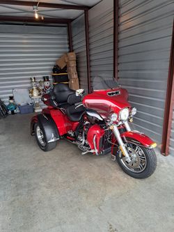 2018 Harley Davidson Tri glide ultra .  