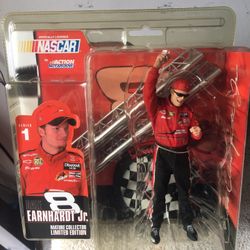 Dale Jr. 2004 Action Figure Series 1