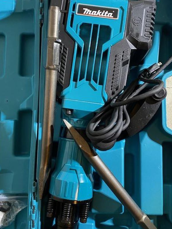 Makita Demolition Hammer Drill