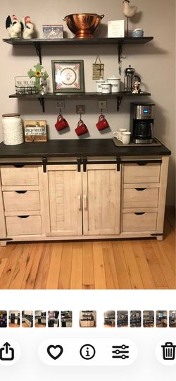 Farmhouse Sidebar from The Old Cannery