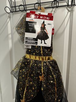 Girls witch costume