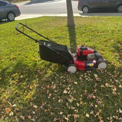 TROY-BILT (Lawn Mower) 