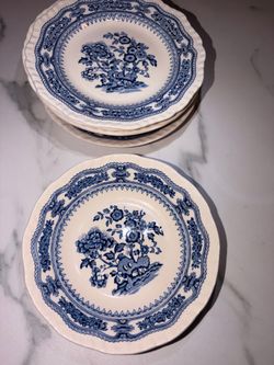 Set of 8 Vintage Mason’s Manchu Blue Plates – Made in England