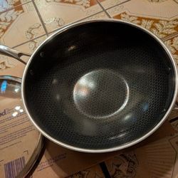New Hexclad 12" Wok Pan.  No Lid